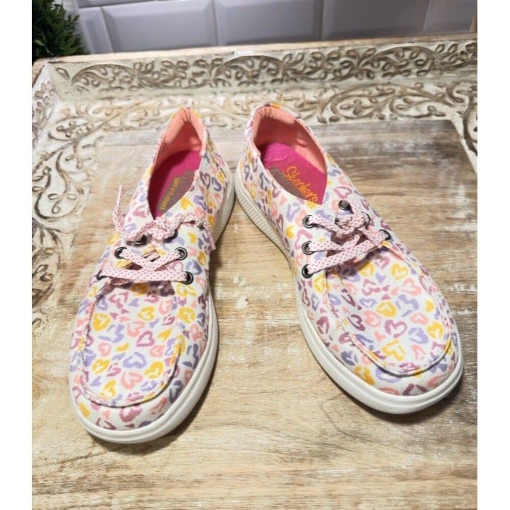 Girls Skechers Skipper Sneaker Wild Love Hearts 302796L Memory Foam Size 3
